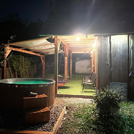 Dom Z Sauna - Lugiele Dzierwiany Exterior foto